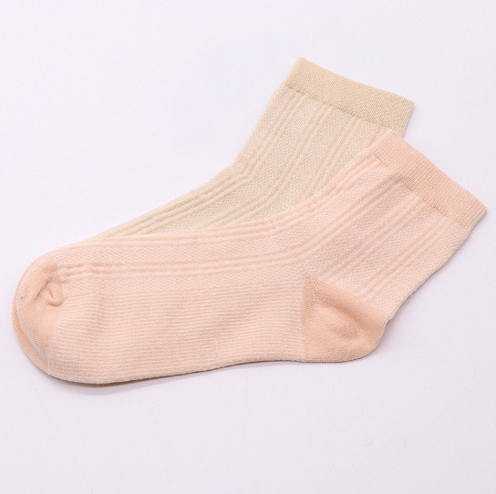 粉红色中款流行设计棉袜